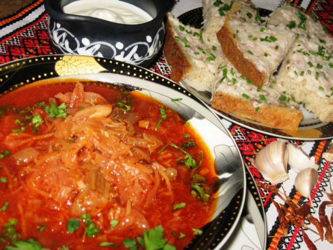 Borsch with bacon