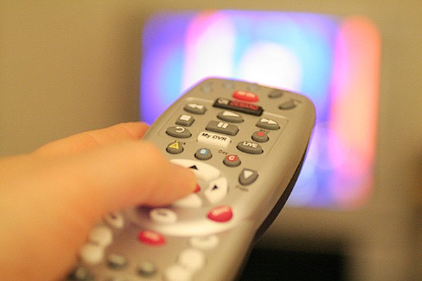 アナログ、デジタル、ケーブルテレビの違いは何ですか？