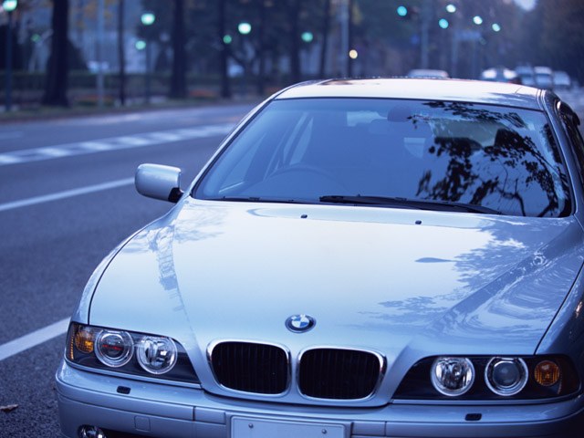 車の充電器を選択する方法