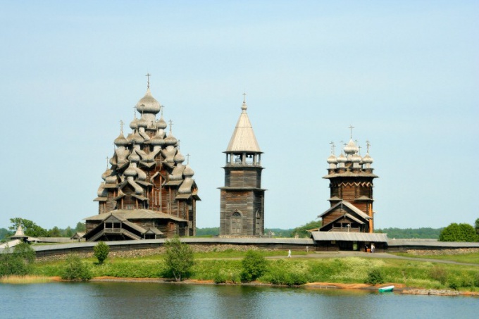 最高のロシアの野外博物館